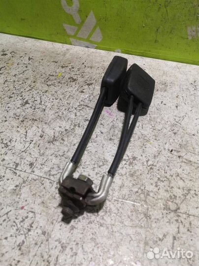 Ответная часть ремня безопасности Ауди 100 44 ку