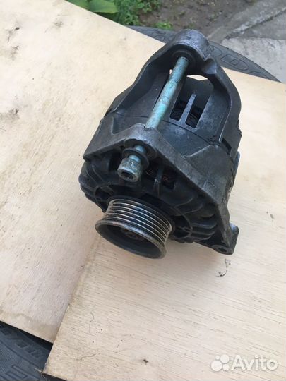 Генератор на Ауди А6 С5 2.4