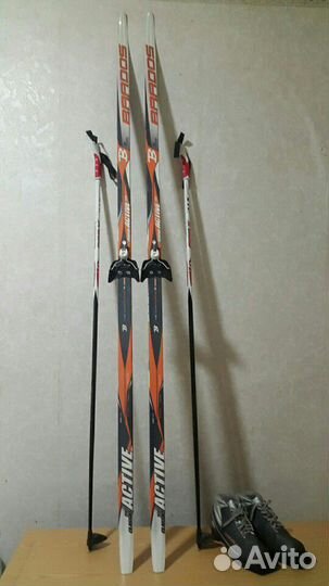 Беговые лыжи