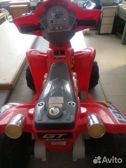 Детский квадроцикл на аккумуляторе