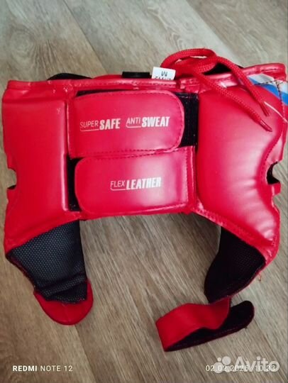 Боксерский шлем