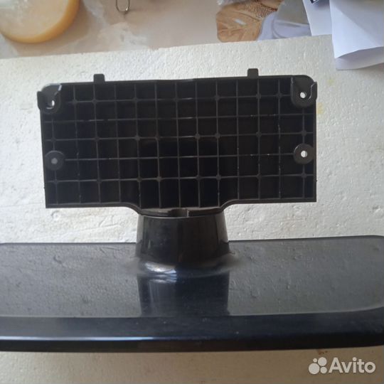 Подставка для телевизора LG 32LN5400