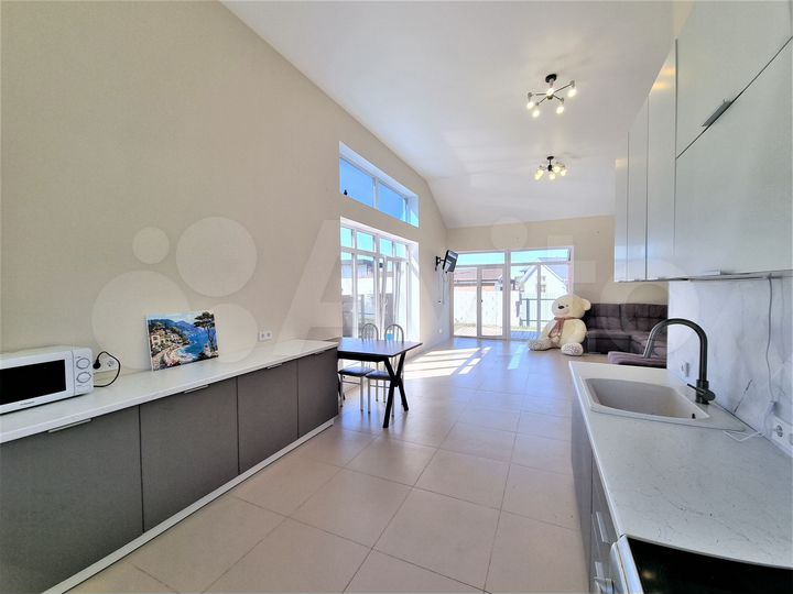 Дом 146,1 м² на участке 8 сот.