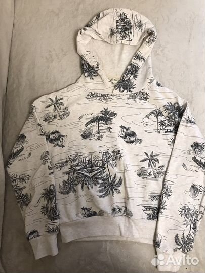 Толстовка с капюшоном