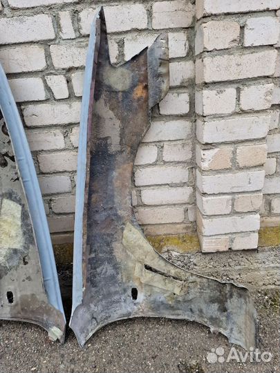 Крылья пластик laurel c35