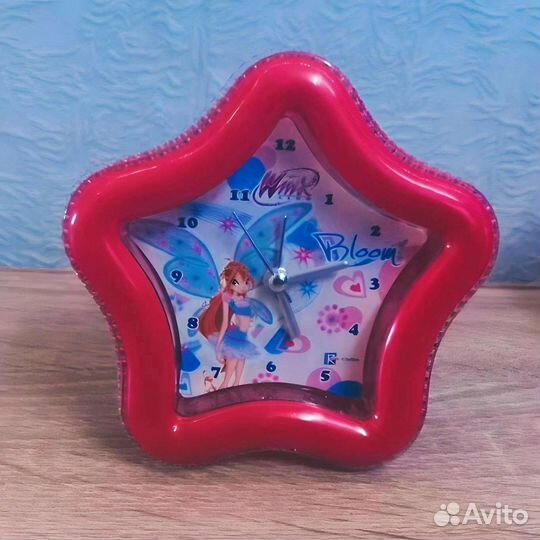 Часы будильник винкс