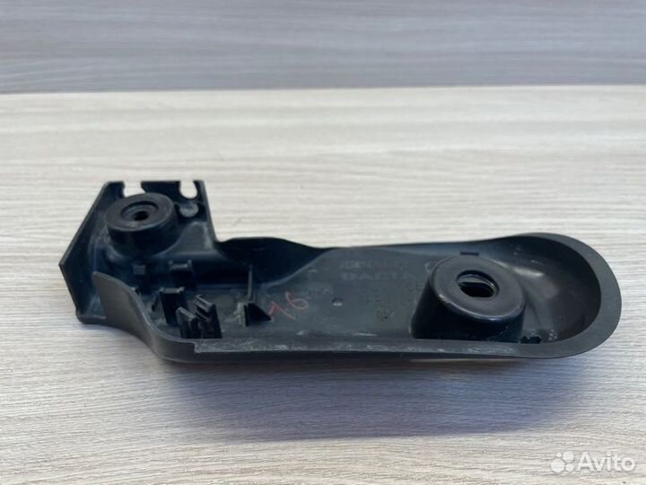 Защита датчика ABS задняя левая LADA X-Ray