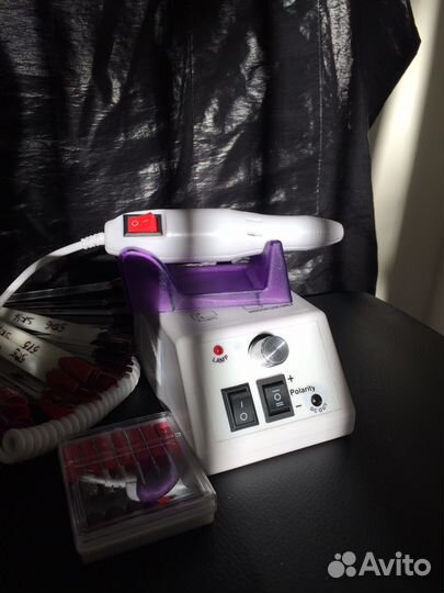 Аппарат для маникюра и педикюра. Новый