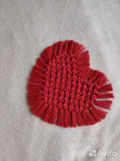 Салфетка сервировочная сердце ручной работы