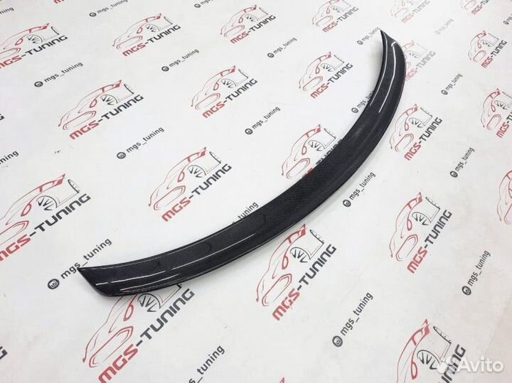 Спойлер Tesla Model 3 в стиле OEM карбон