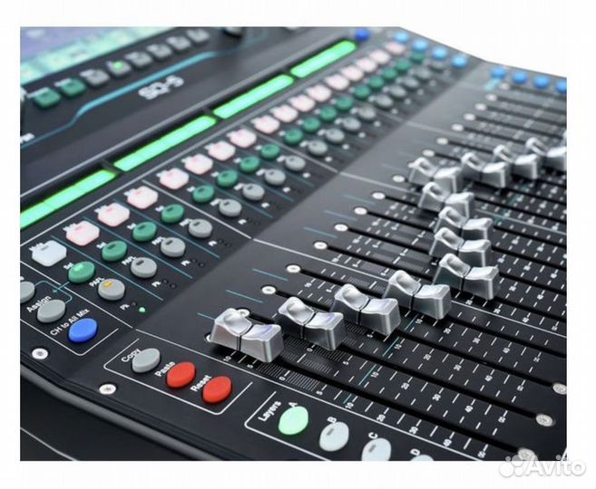 Пульт Allen & Heath SQ5