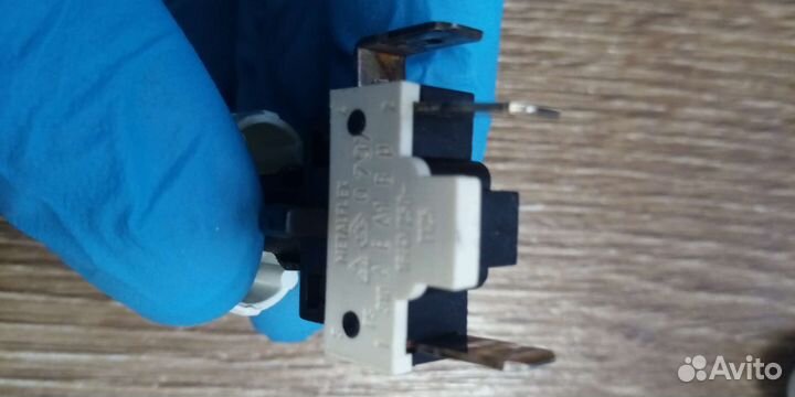 Кнопки включения для indesit WDN 2296XW U