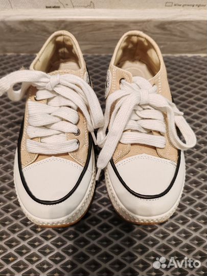 Кеды на высокой подошве новые