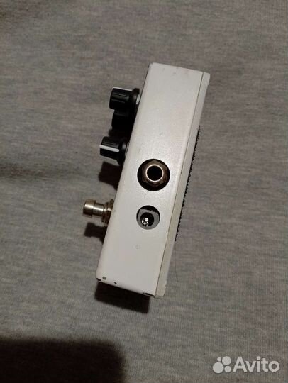 Гитарная педаль Delay