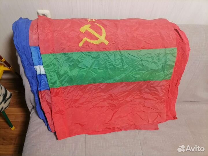 Флаги СССР РСФСР, Молдавская, Киргизская