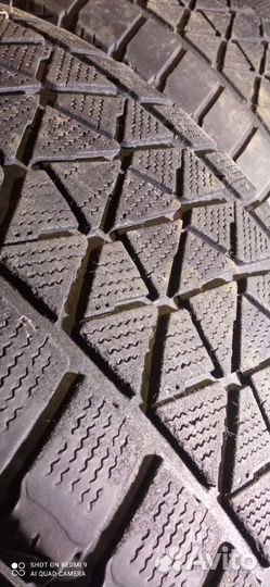 Bridgestone Blizzak DM-V2 285/60 R18