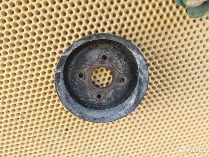 Шкив помпы Infiniti Fx50 S51