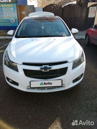 Chevrolet Cruze 1.8 МТ, 2011, 280 000 км
