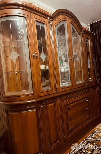 Горка/стенка для посуды/ из натурального дерева