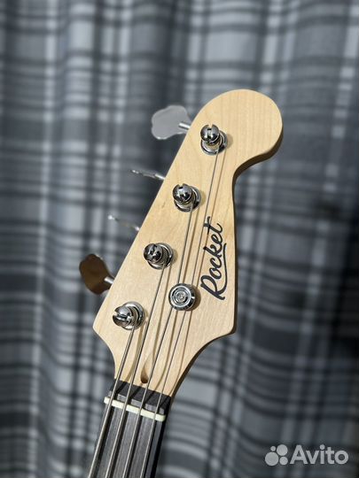 Басс гитара 4 струны