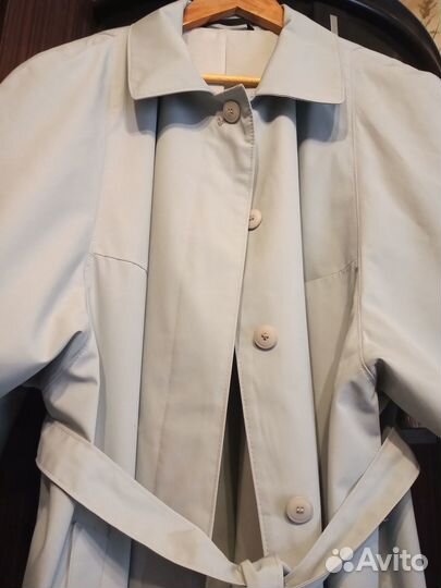 Плащ женский голубой Германия Размер 62- 64 Новый