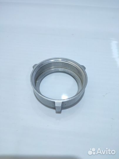 Гайка мясорубки для комбайна Bosch MUM58252RU