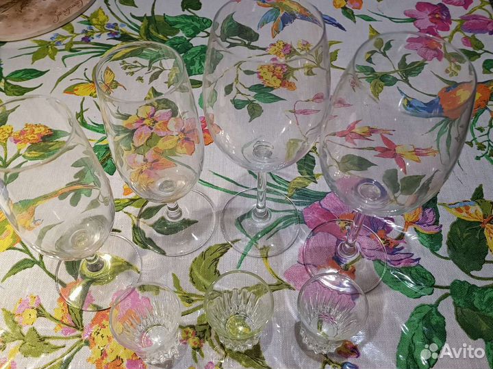 Бокалы, стопки