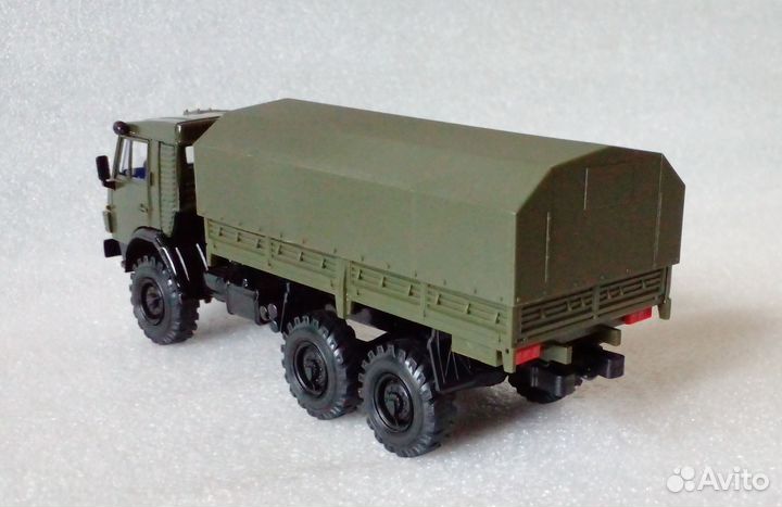 1/43 модели Элекон