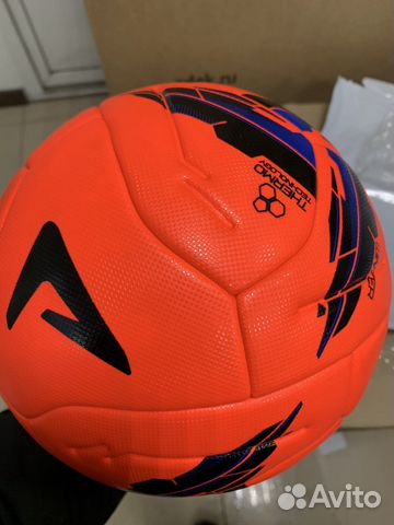 Футбольный мяч размер 5(оранжевый)