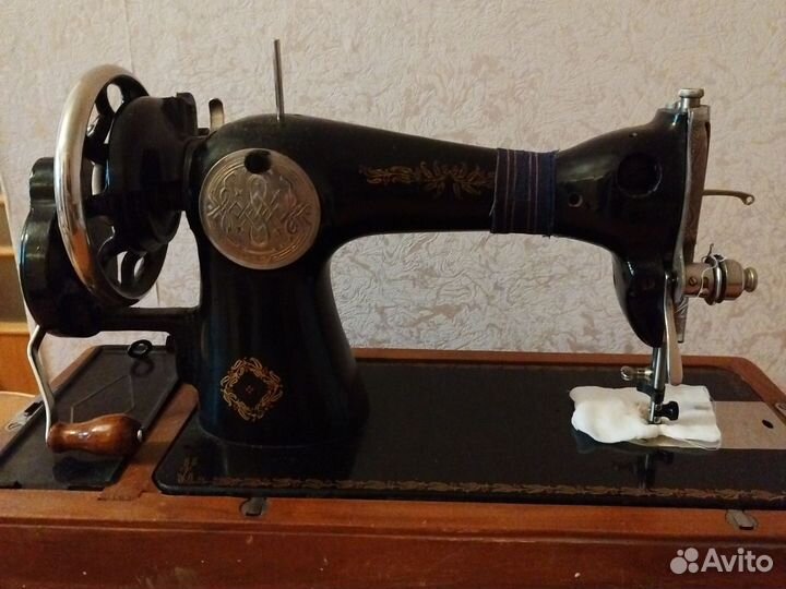 Швейная машина Подольск ручная