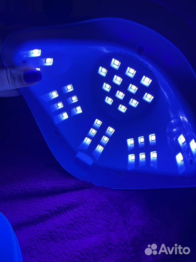 Лампа для ногтей