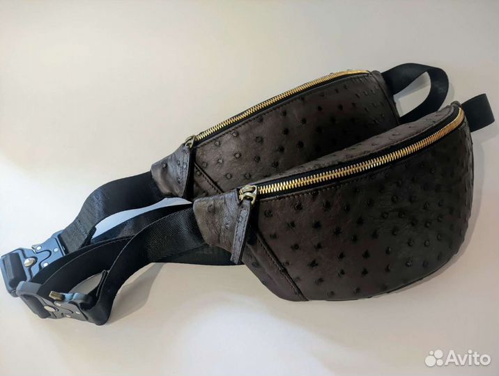 Сумка (бананка) женская из кожа страуса