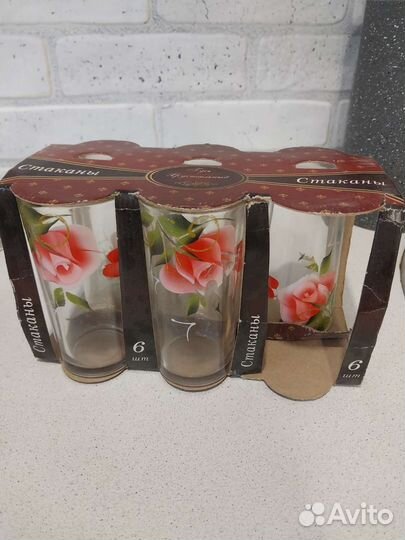 Стаканы и рюмки. Набор посуды