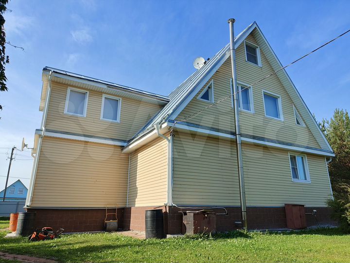 Коттедж 300 м² на участке 30 сот.