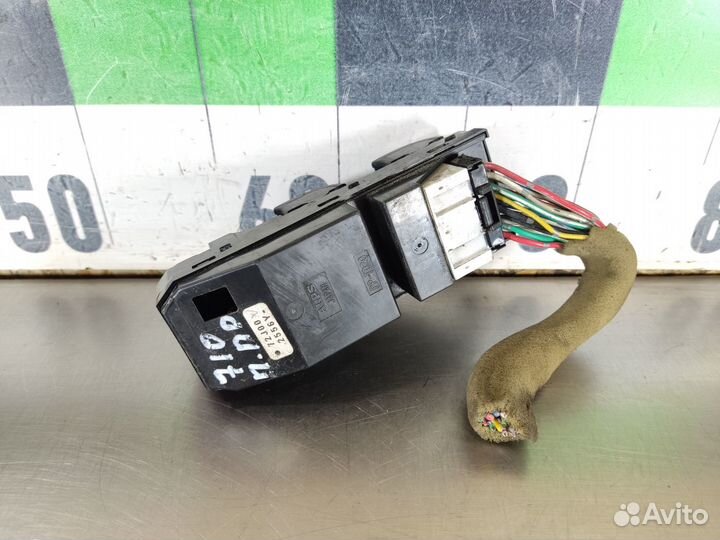 Блок управления стеклоподъемниками Mazda Carol 200