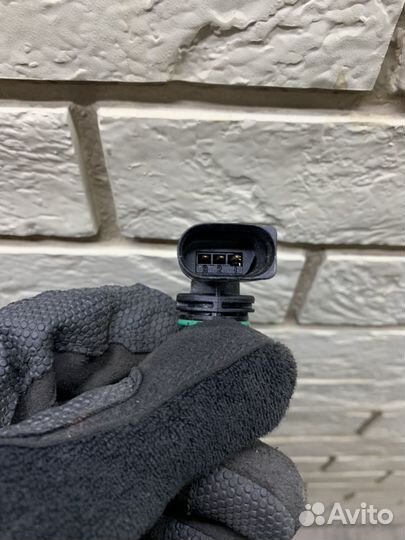 Skoda Yeti Датчик положения распредвала