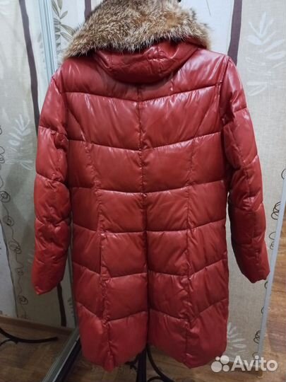 Пуховик зимний женский