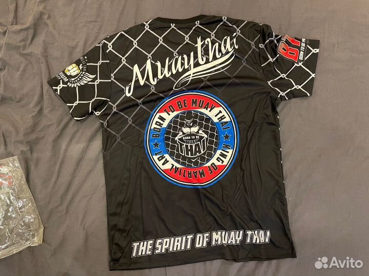 Футболка Born To Be MuayThai