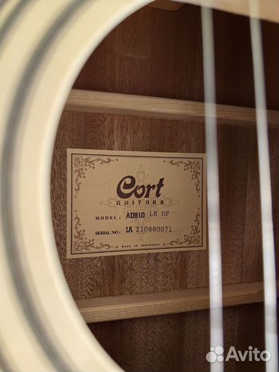 Леворукая гитара cort ad 810