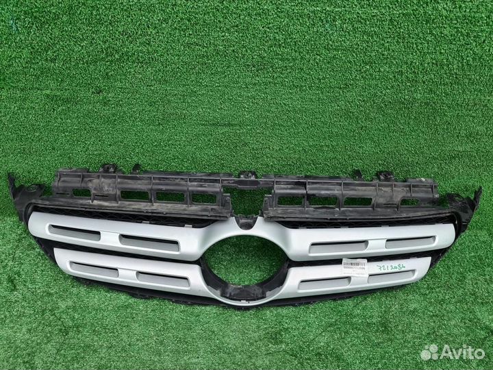 Решетка радиатора Mercedes-Benz E-Class