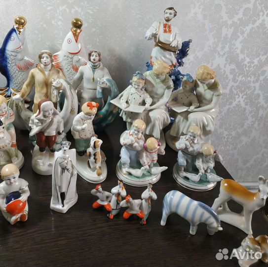 Фарфоровые статуэтки