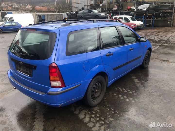 Разбор на запчасти Ford Focus 1