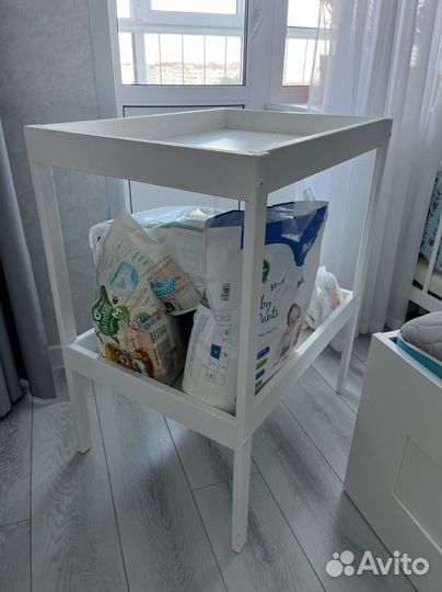 Пеленальный столик IKEA сниглар с матрасом
