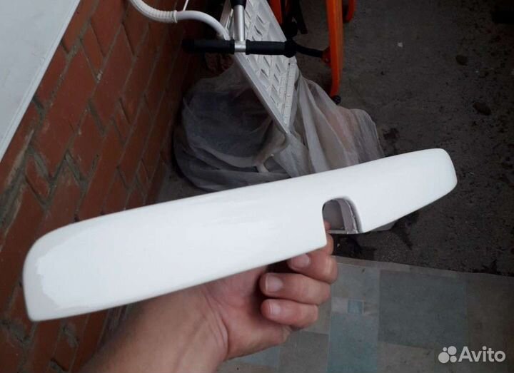 Ручка багажника Toyota caldina калдина