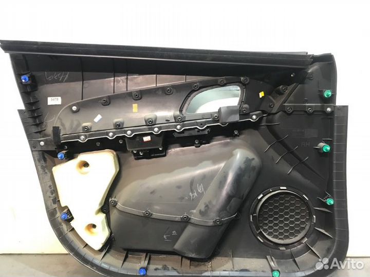 Обшивка двери передняя правая Chevrolet Cruze