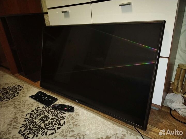 LG 43LJ622V