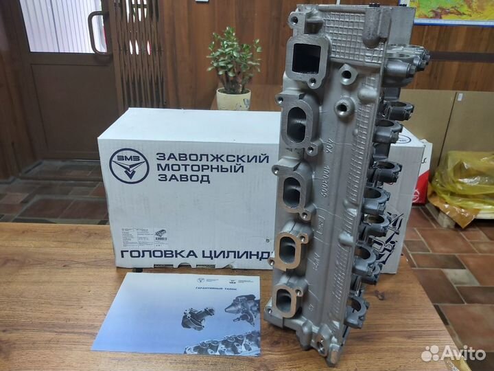 Головка блока цилиндров 405, 406