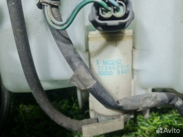 Бачок стеклоомывателя Infiniti G37 V36 VQ37VHR