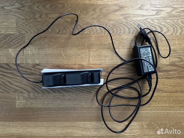 Зарядная станция DualSense