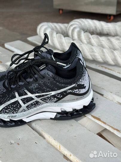 Asics gel kinsei blast